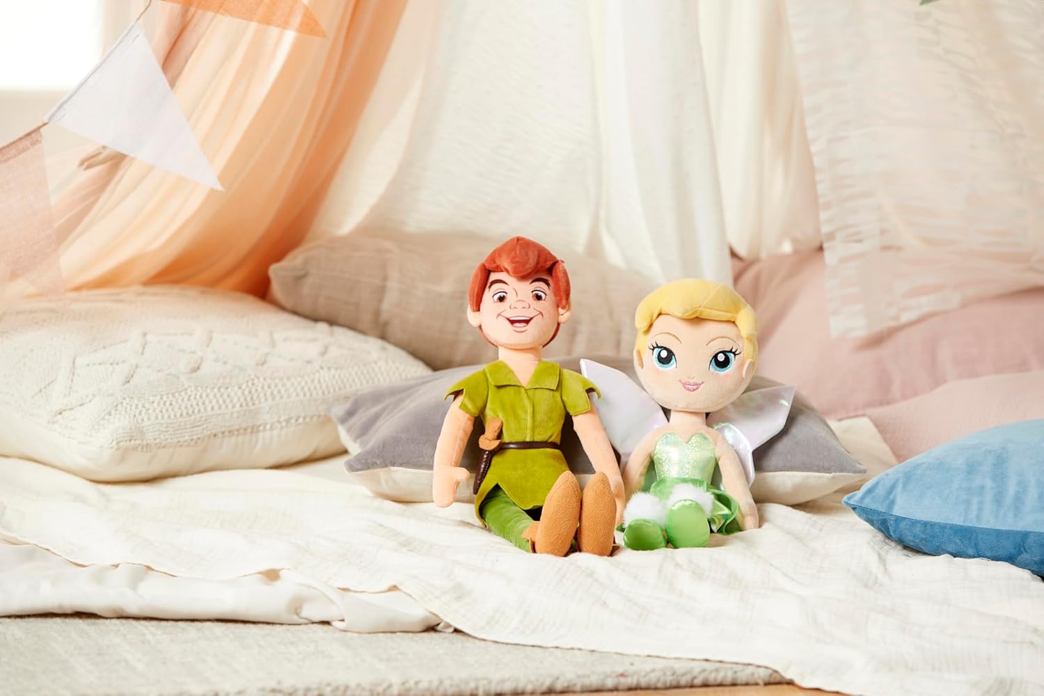 Poupée peluche Clochette Disney en robe satin, 35 cm – Image 2
